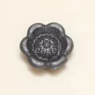 Rozetta átm.: 36 mm, kicsi virág